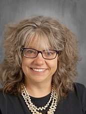 Image of Danielle Lenhardt